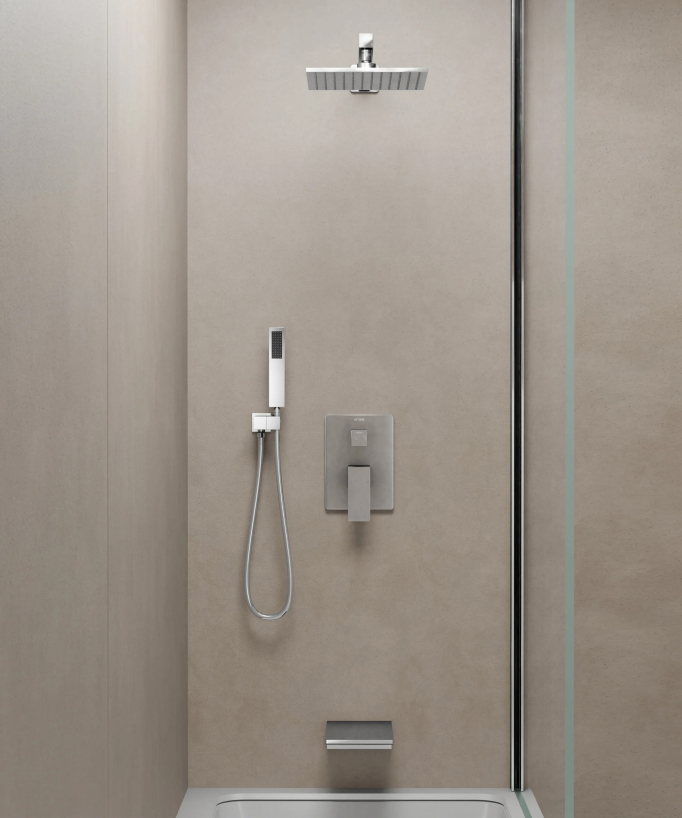 Colonne de douche et bain encastrée avec bec cascade Chromé - Thilia