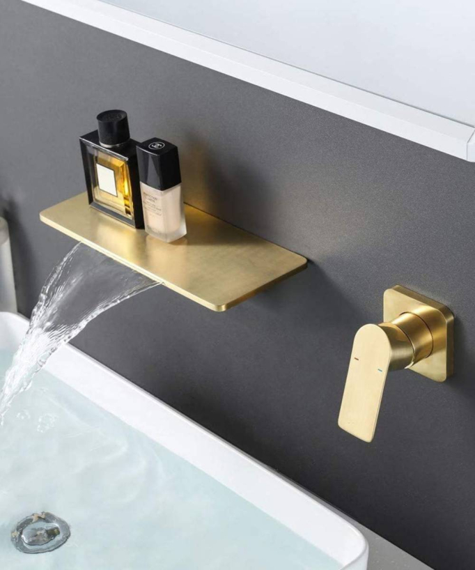 Mitigeur lavabo mural design cascade