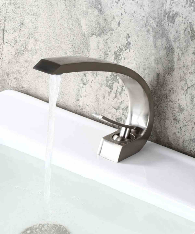 Mitigeur lavabo bec arrondi Nickel brossé - Skyros