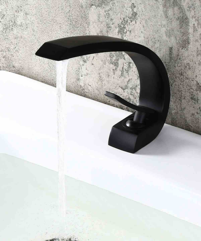 Mitigeur lavabo bec arrondi Noir - Skyros