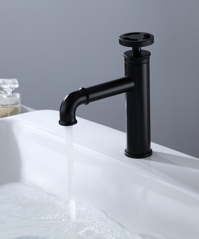 Mitigeur lavabo salle de bain style industriel - Noir