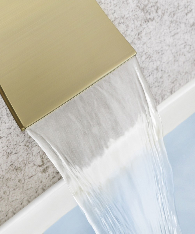 Mitigeur lavabo mural cascade doré brossé